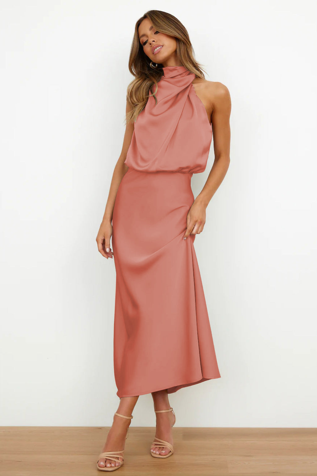 Lydia™ | Abito Lungo con Scollo a V all'Americana