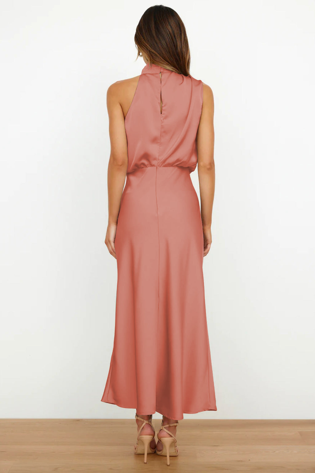 Lydia™ | Abito Lungo con Scollo a V all'Americana