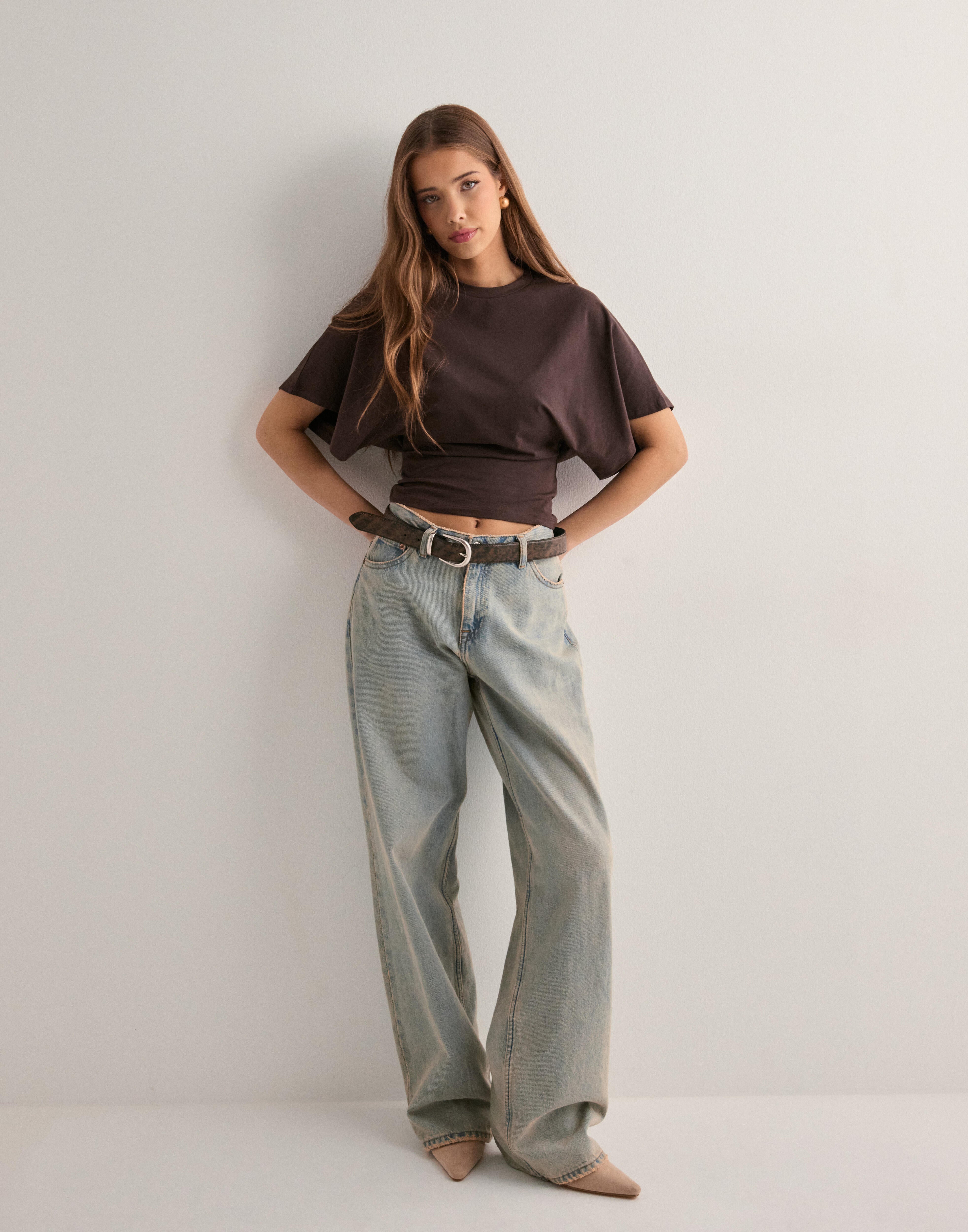 MURIEL | T-SHIRT ICONA CON MANICHE AMPIE